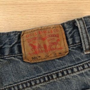 BOGO | 505 Levi’s Jean Shorts
